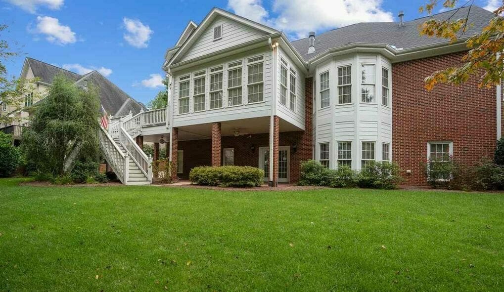 7 Hobcaw Dr - back