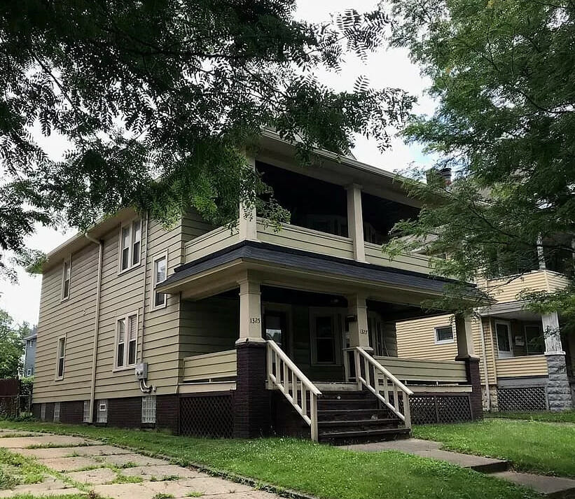 Single family two story home in Cleveland Ohio, highlighting Lima One Capital's Rental30 Premier® portfolio loan