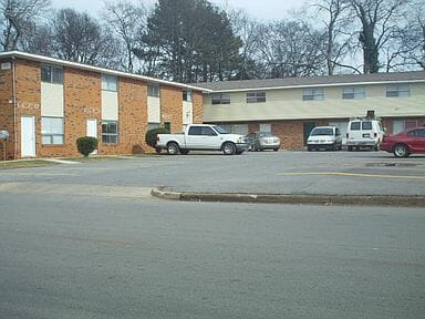 Huntsville, AL Multifamily property