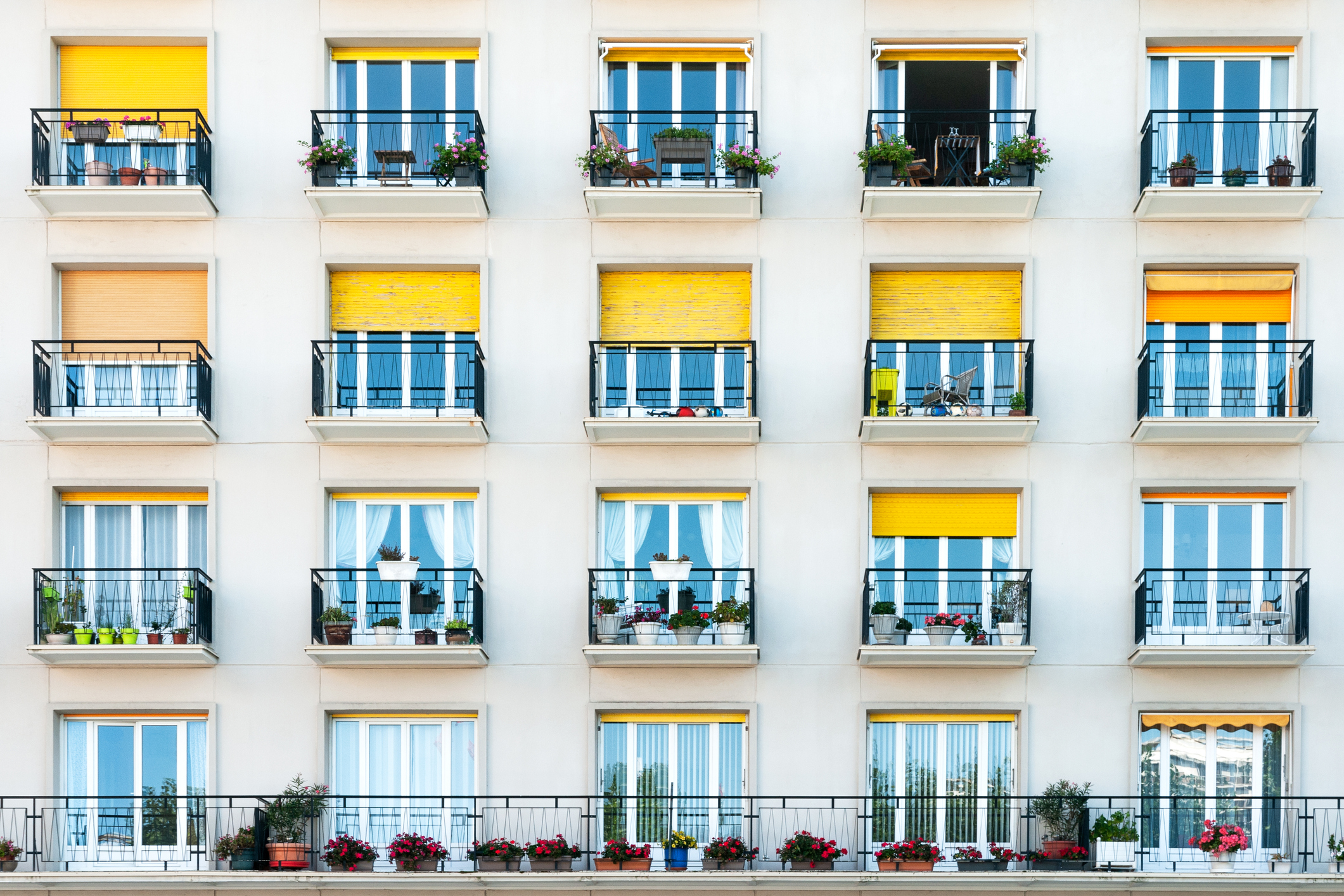 Old tenement facade around the '60s